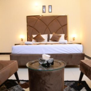 go-room-hotel-lahore (12)